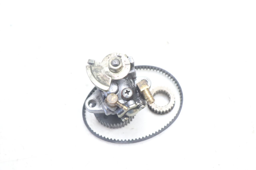 photo de OIL PUMP PIAGGIO TYPHOON 50 (2000 - 2009) - Zoom on usage condition