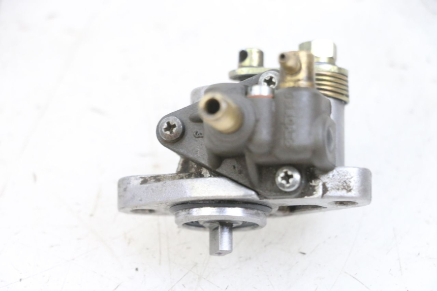 photo de OIL PUMP YAMAHA TZR 50 (2008 - 2016) - Technical close-up