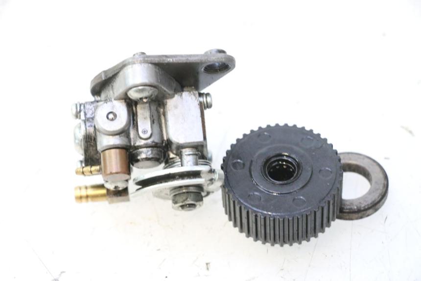 photo de OIL PUMP PIAGGIO VESPA PRIMAVERA 2T 50 (2013 - 2018) - Technical close-up