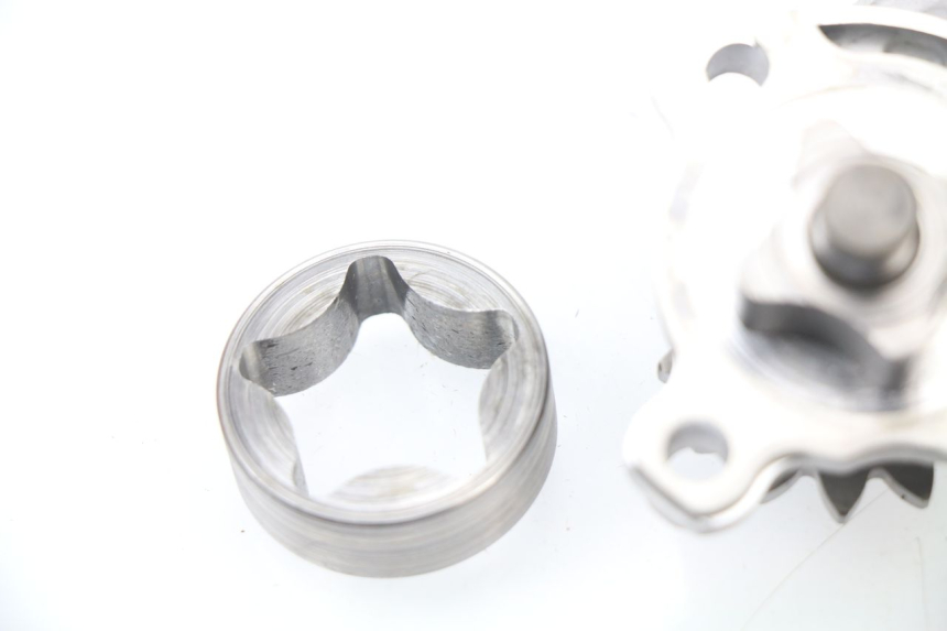 photo de OIL PUMP YAMAHA YZ-F YZF 250 (2007 - 2013) - Zoom on usage condition