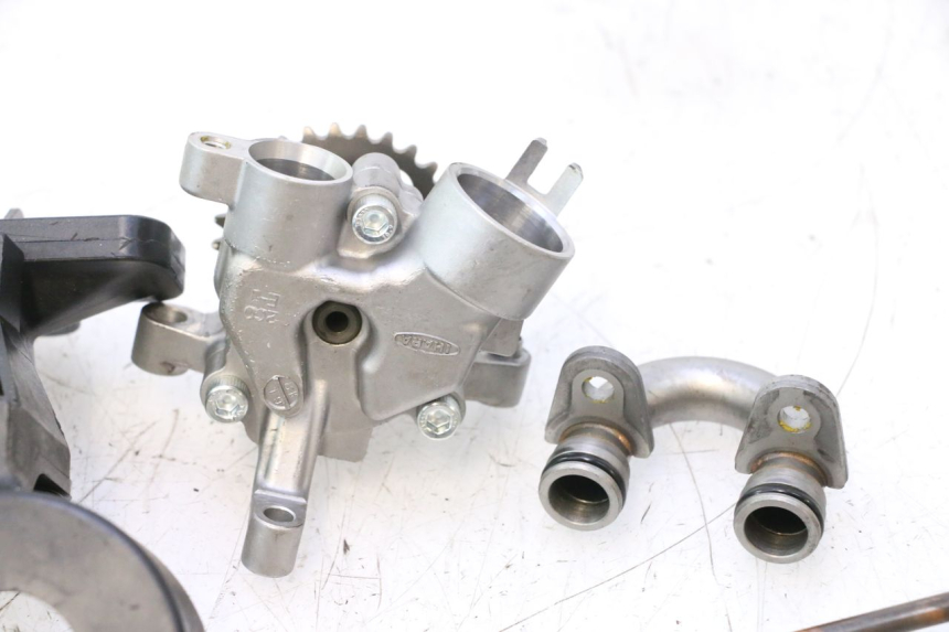 photo de OIL PUMP YAMAHA YZF R6 600 (2008 - 2009) - Markings and original references