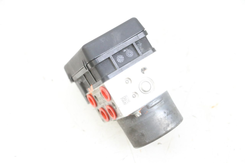photo de ABS PUMP SUZUKI BURGMAN 650 (2013 - 2020) - Component zoom