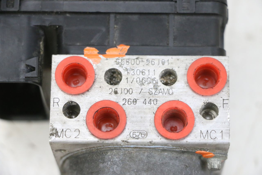 photo de ABS PUMP SUZUKI BURGMAN 650 (2013 - 2020) - Zoom on usage condition