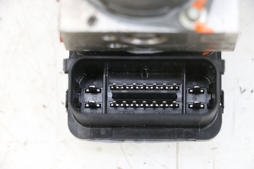 photo de ABS PUMP SUZUKI BURGMAN 650 (2013 - 2020) - Product overview