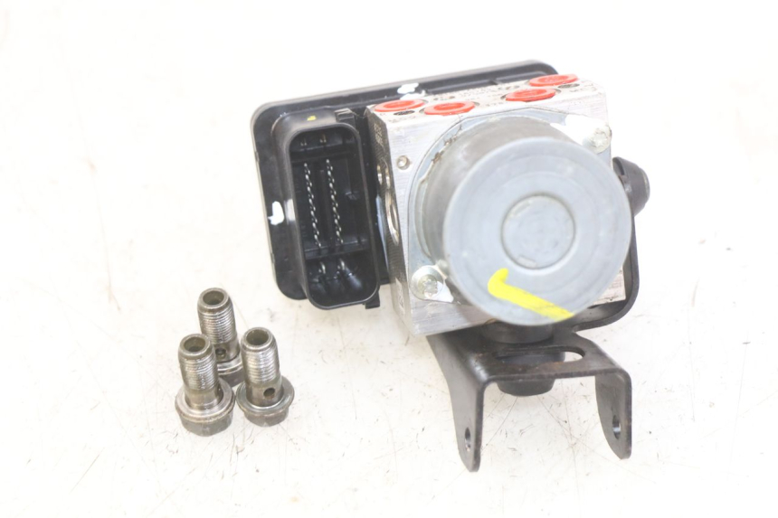 photo de ABS PUMP KYMCO DOWNTOWN ABS 125 (2015 - 2017) - Zoom on usage condition