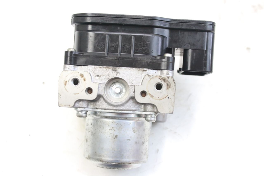 photo de ABS PUMP HONDA FES S-WING SWING ABS 125 (2007 - 2015) - Component detail