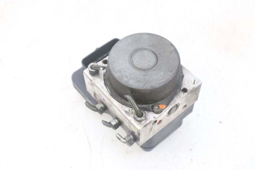 photo de ABS PUMP YAMAHA FJR ABS 1300 (2006 - 2012) - Fixing points details