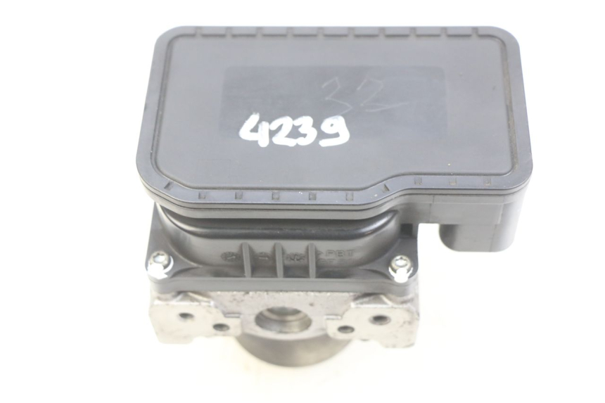 photo de ABS PUMP HONDA FJS SILVERWING SILVER WING 400 (2009 - 2016) - Checked used part