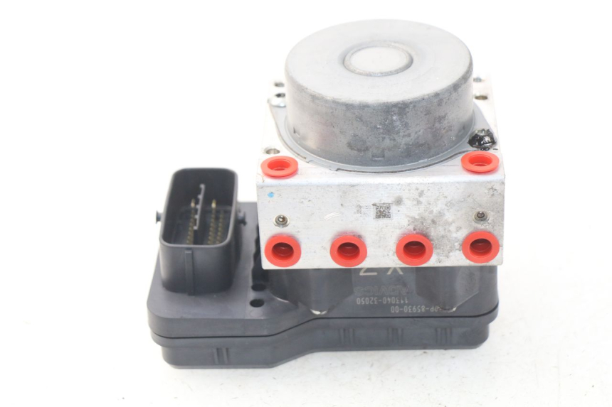 photo de ABS PUMP YAMAHA FZ8 800 (2010 - 2016) - Surface and material condition