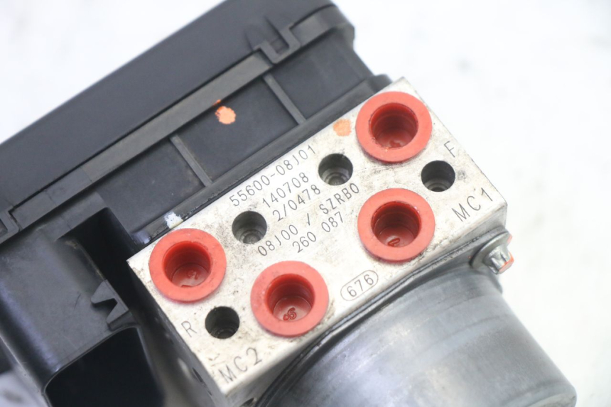 photo de ABS PUMP SUZUKI GSR 750 (2011 - 2017) - Zoom on usage condition