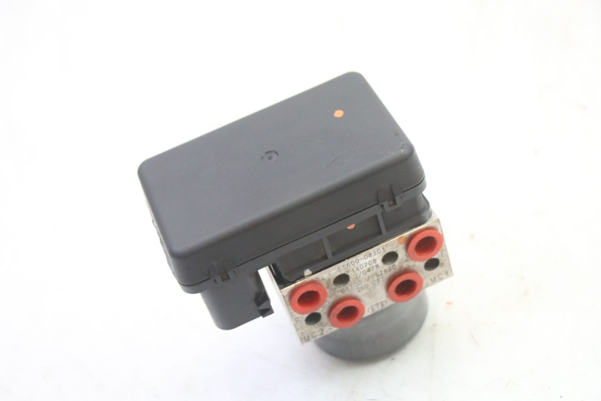 photo de ABS PUMP SUZUKI GSR 750 (2011 - 2017) - Fixing points details