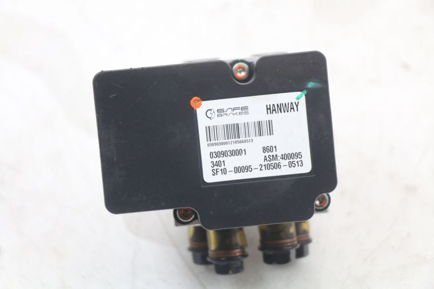 photo de ABS PUMP MASAI SCRAMBLER SPORT 125 (2021 - 2025) - Fixing points details