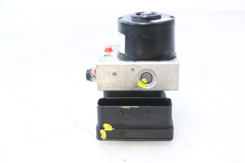 photo de ABS PUMP PIAGGIO MP3 500 (2016 - 2018) - Distinctive features