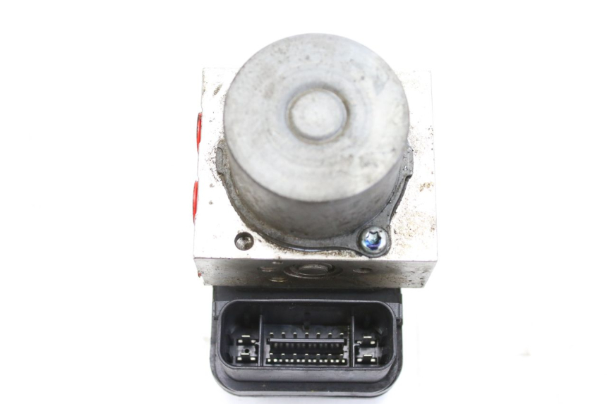 photo de ABS PUMP YAMAHA MT-07 MT07 700 (2018 - 2020) - Zoom on usage condition