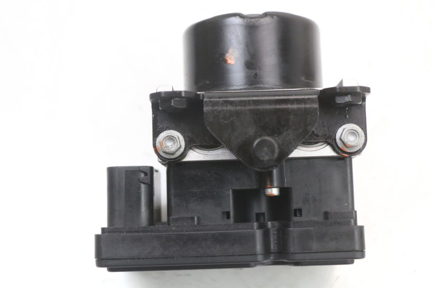 photo de ABS PUMP MOTO GUZZI NORGE 8V GT 1200 (2011 - 2016) - Alternative perspective