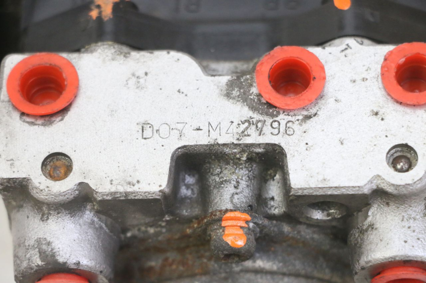 photo de ABS PUMP HONDA NTV DEAUVILLE ABS 700 (2007 - 2016) - Surface and material condition