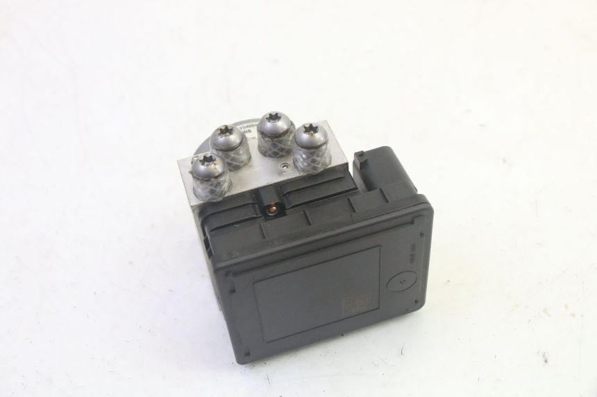 photo de ABS PUMP BMW R GS 1250 (2021 - 2024) - Surface and material condition