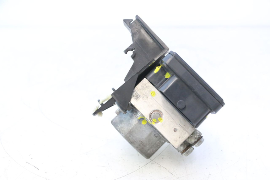photo de ABS PUMP HARLEY DAVIDSON ROAD GLIDE FLTRXSE 1920 (2018 - 2022) - Fixing points details