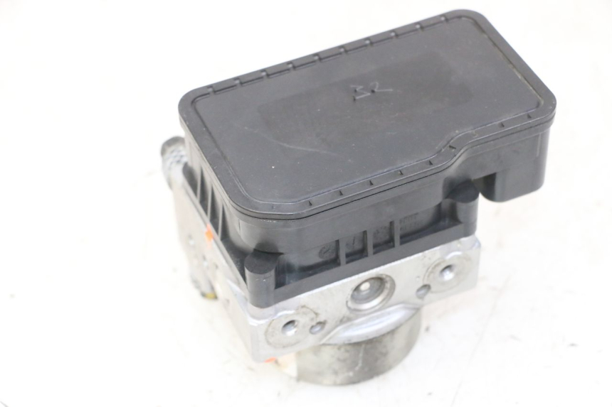 photo de ABS PUMP PEUGEOT SATELIS 125 (2013 - 2018) - Main view