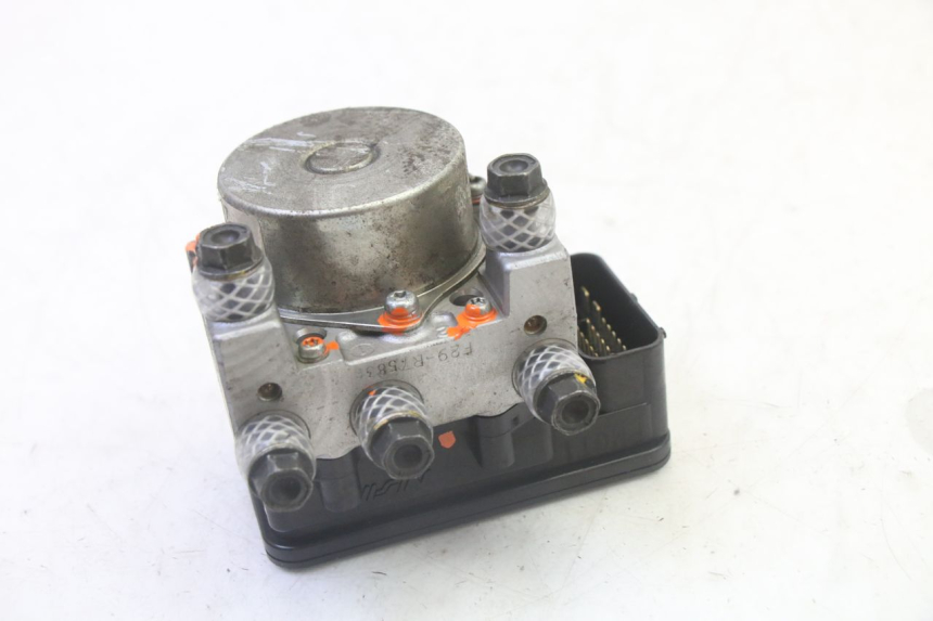 photo de ABS PUMP PEUGEOT SATELIS 125 (2010 - 2012) - Alternative perspective