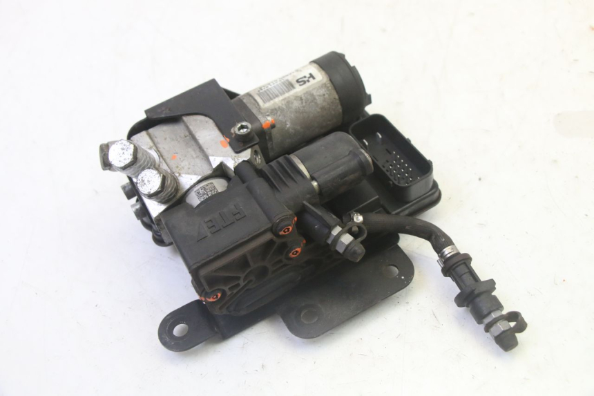 photo de ABS PUMP PEUGEOT SATELIS 125 (2006 - 2009) - Alternative perspective