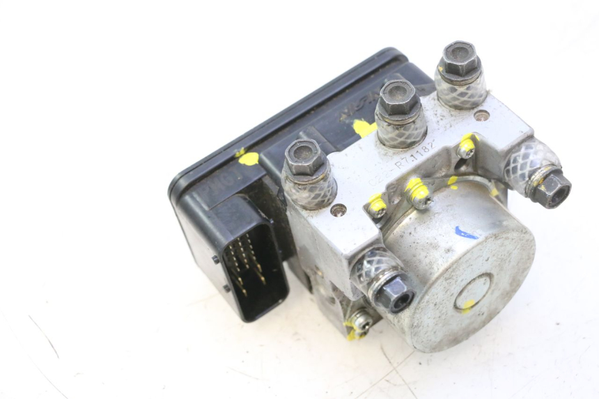 photo de ABS PUMP PEUGEOT SATELIS 125 (2013 - 2018) - Alternative perspective
