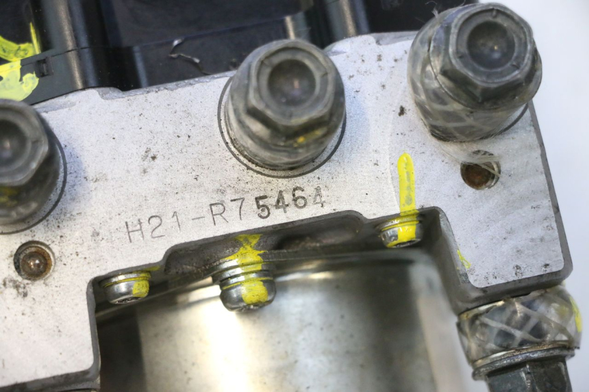 photo de ABS PUMP PEUGEOT SATELIS 125 (2013 - 2018) - Alternative perspective