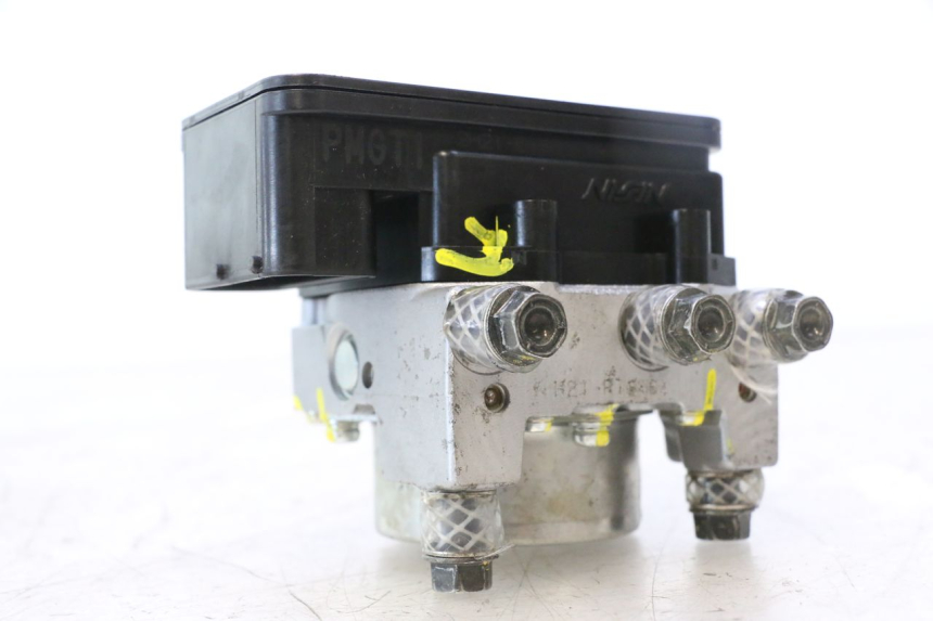 photo de ABS PUMP PEUGEOT SATELIS 125 (2013 - 2018) - Technical close-up
