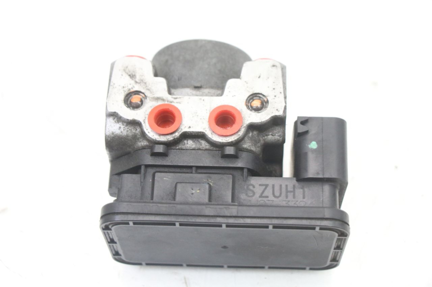 photo de ABS PUMP SUZUKI BURGMAN 125 (2018 - 2021) - Zoom on usage condition