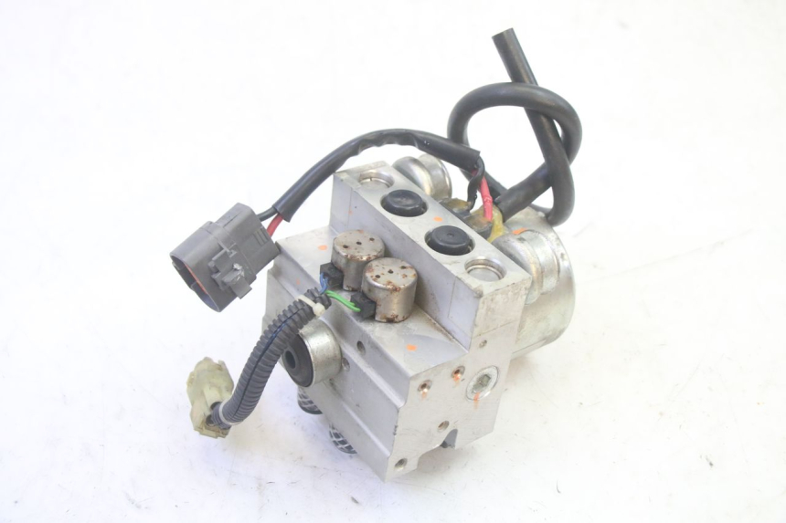 photo de ABS PUMP YAMAHA TDM ABS 900 (2002 - 2014) - Product overview