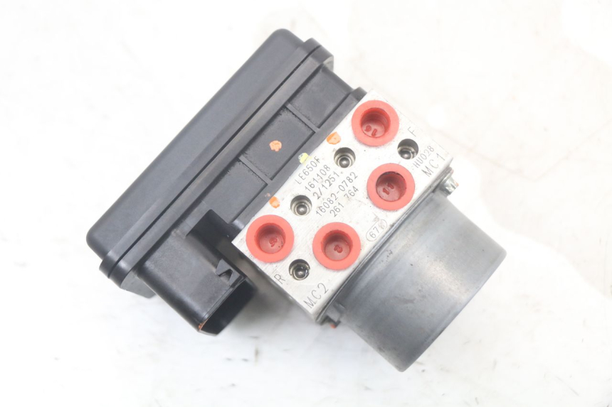 photo de ABS PUMP KAWASAKI VERSYS ABS 650 (2015 - 2018) - Main view