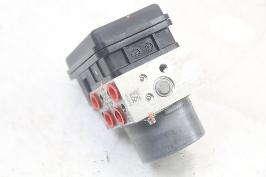 photo de ABS PUMP KAWASAKI VERSYS ABS 650 (2015 - 2018) - Zoom on usage condition