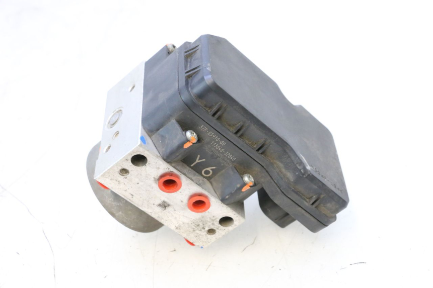 photo de ABS PUMP YAMAHA X-MAX XMAX 125 (2010 - 2013) - Technical close-up