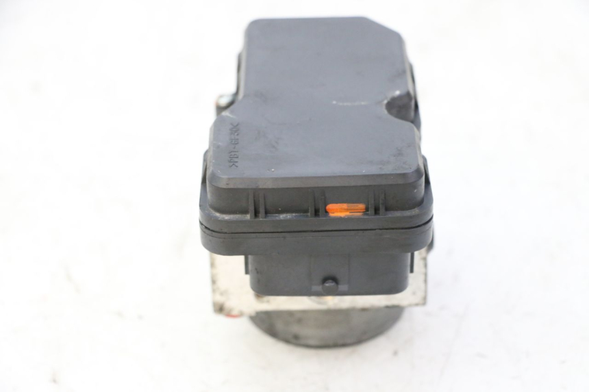 photo de ABS PUMP YAMAHA XJ6 ABS 600 (2008 - 2016) - Additional view of the item