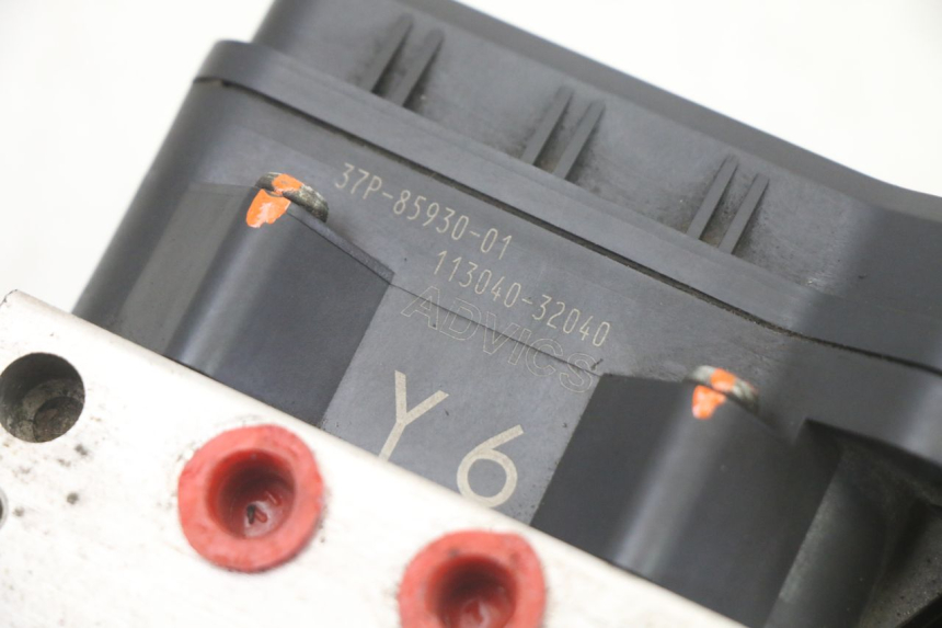 photo de ABS PUMP YAMAHA X-MAX XMAX ABS 250 (2010 - 2014) - Zoom on usage condition