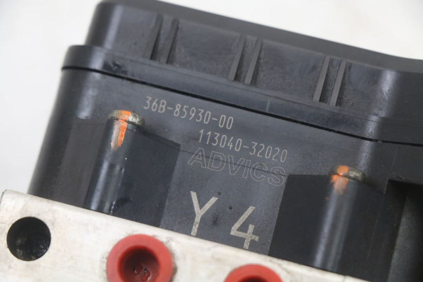 photo de ABS PUMP YAMAHA XJ6 ABS 600 (2008 - 2016) - Technical close-up