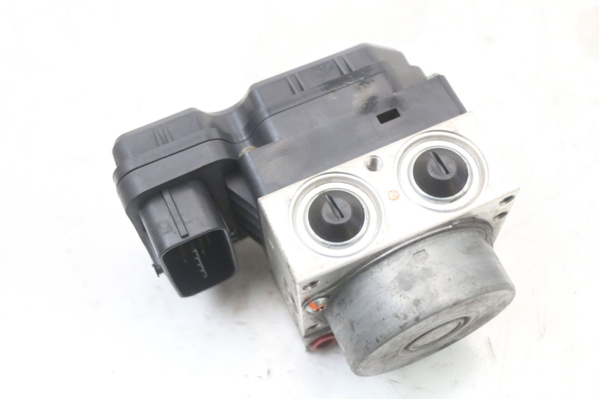 photo de ABS PUMP YAMAHA XJ6 ABS 600 (2008 - 2016) - Fixing points details