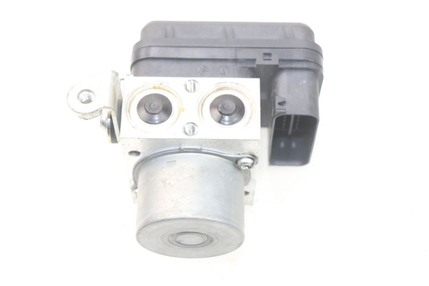 photo de ABS PUMP YAMAHA YP T-MAX TMAX 530 (2017 - 2020) - Main view