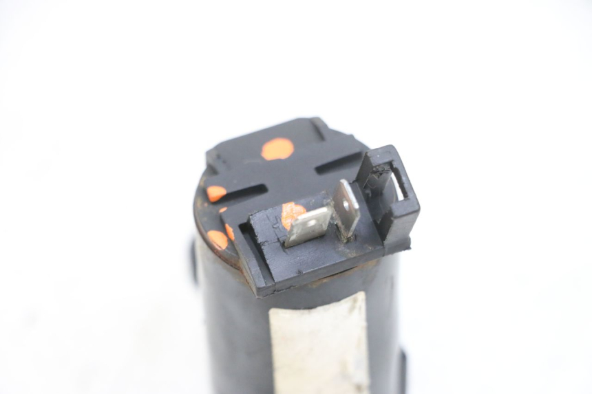 photo de WINDSHIELD WASHER PUMP ADIVA AD3 300 (2014 - 2020) - Zoom on usage condition