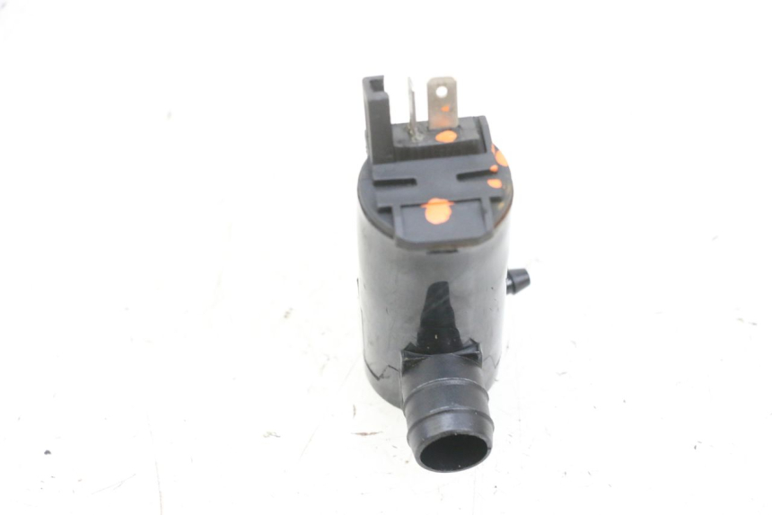 photo de WINDSHIELD WASHER PUMP ADIVA AD3 300 (2014 - 2020) - Alternative perspective