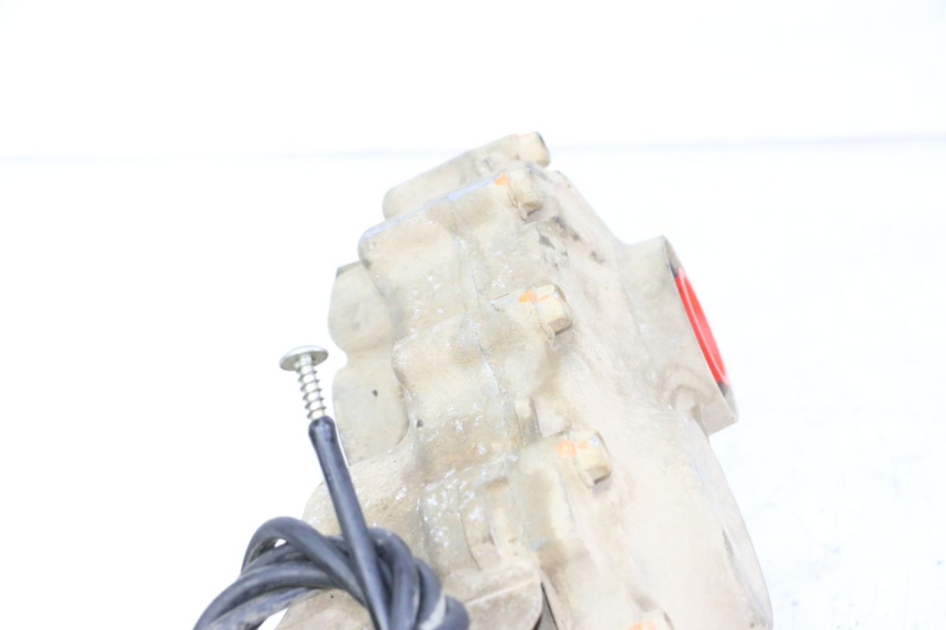 photo de REAR AXLE YAMAHA YFM GRIZZLY 550 (2008 - 2015) - Fixing points details