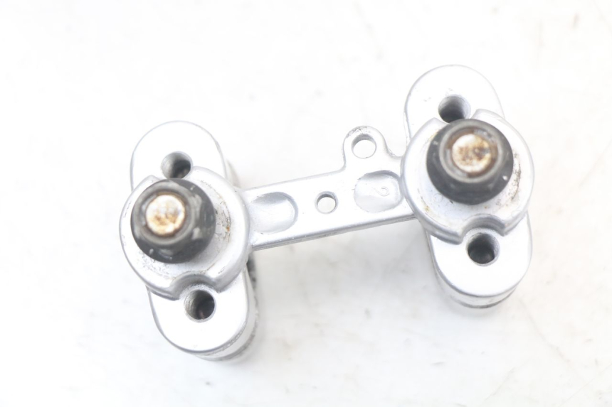 photo de HANDLEBAR RISER YAMAHA BW'S BWS 125 (2010 - 2013) - Surface and material condition