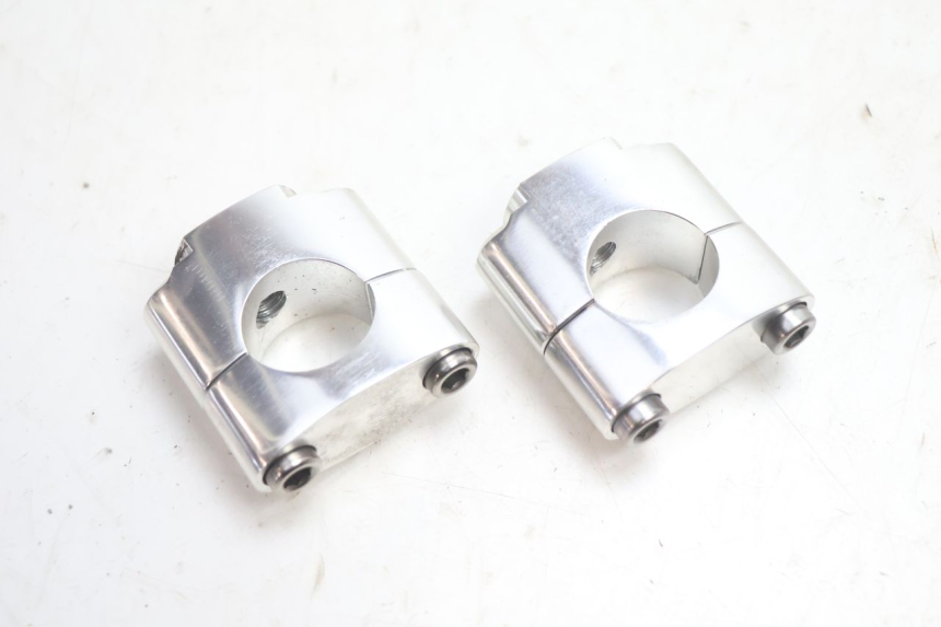 photo de HANDLEBAR RISERS HM HONDA CRM DERAPAGE RR 50 (2006 - 2017) - Component detail