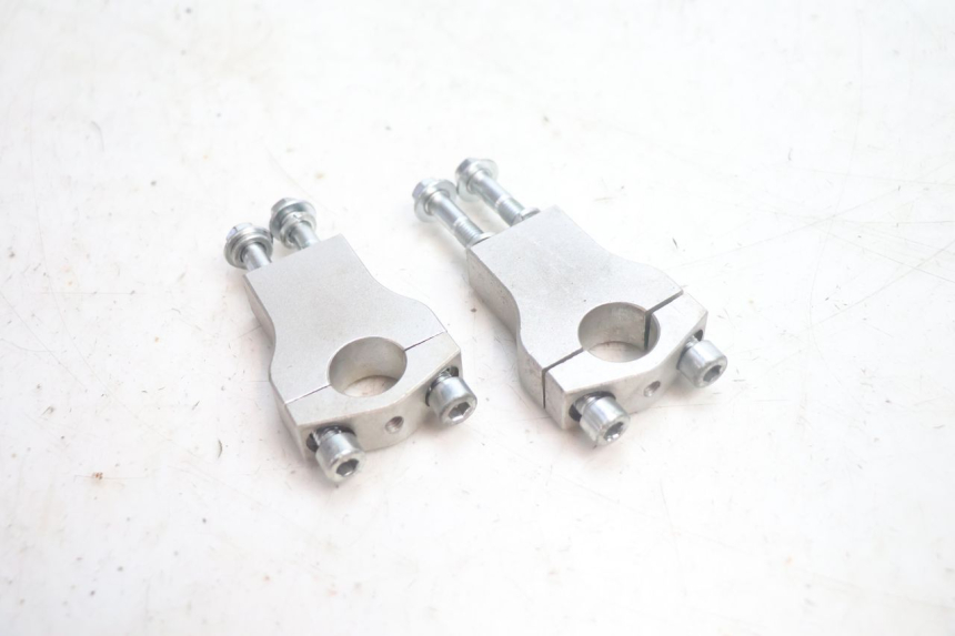 photo de HANDLEBAR RISERS MINI MX DRIFT 150 - Component detail