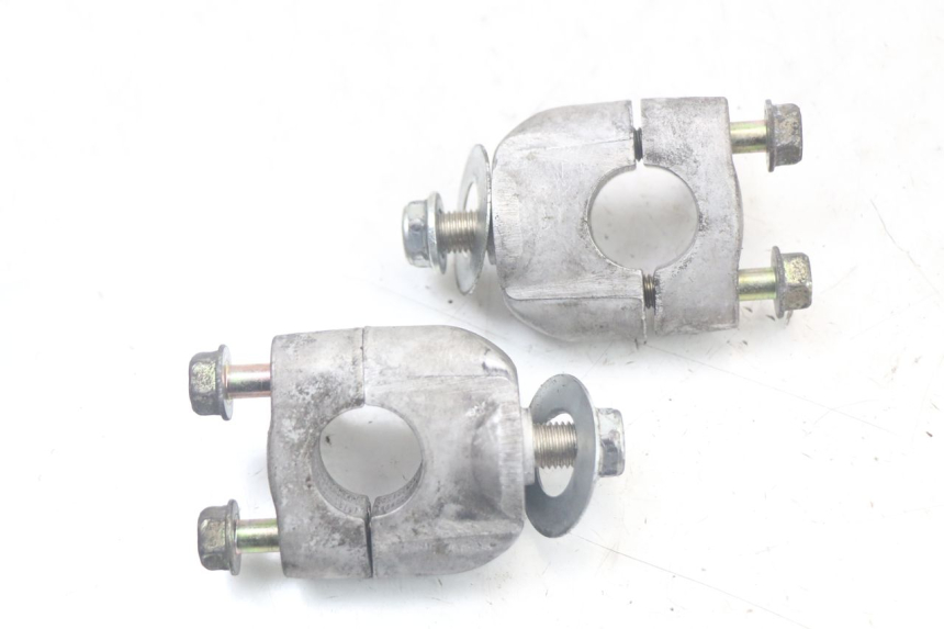 photo de HANDLEBAR RISERS HONDA FJS SILVERWING SILVER WING 600 (2001 - 2010) - Component detail