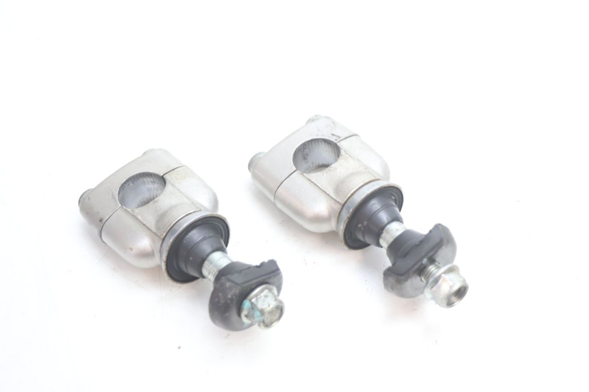 photo de HANDLEBAR RISERS SUZUKI GSF N BANDIT 1200 (2001 - 2005) - Technical close-up