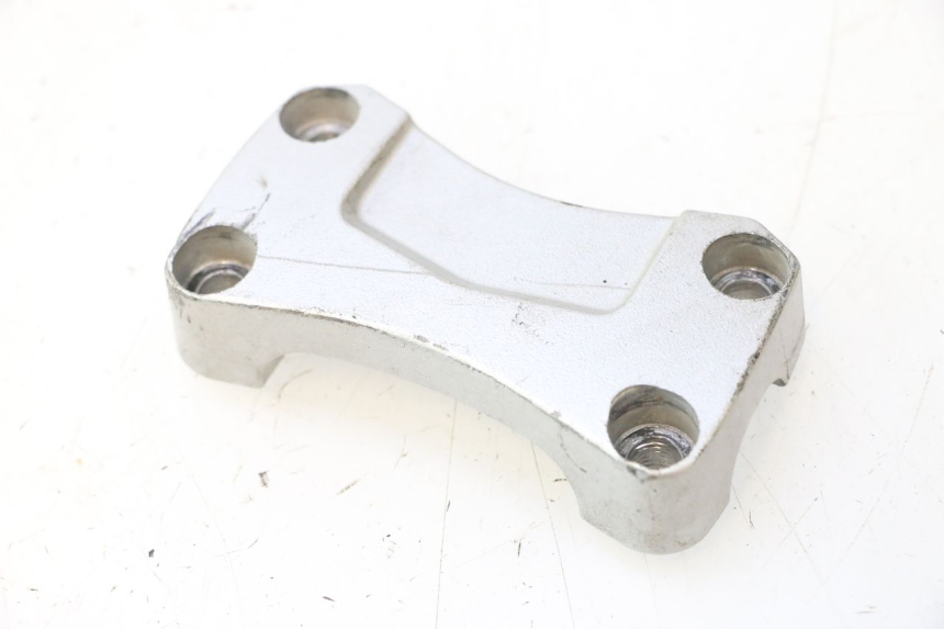 photo de HANDLEBAR RISERS SUZUKI GSR 600 (2005 - 2012) - Main view