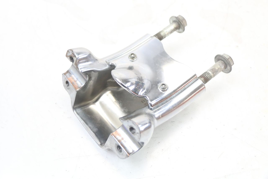 photo de HANDLEBAR RISERS HARLEY DAVIDSON SPORTSTER XL CUSTOM 883 (1999 - 2006) - Zoom on usage condition