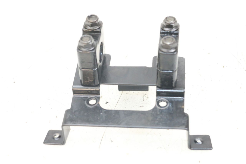 photo de HANDLEBAR RISERS HYTRACK HY S 4X4 410 (2013 - 2016) - Zoom on usage condition