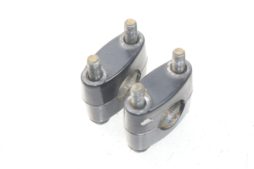 photo de HANDLEBAR RISERS SUZUKI JR 80 (2001 - 2006) - Component detail